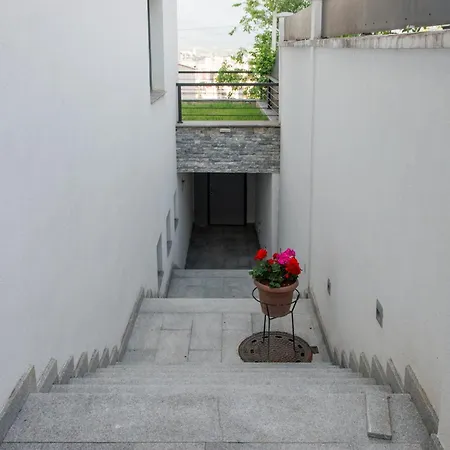 Resident Nota Panzió Szkopje