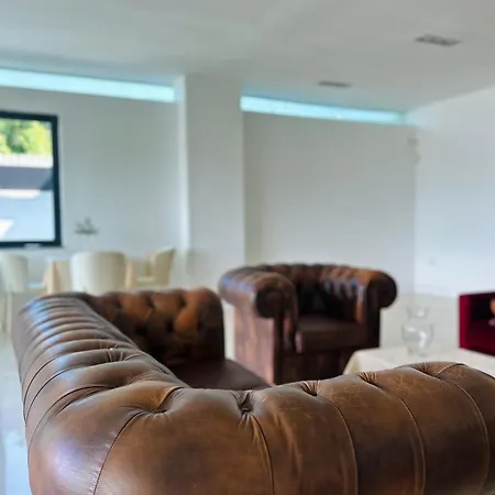 ベッド・アンド・ブレックファスト Resident Nota 3*