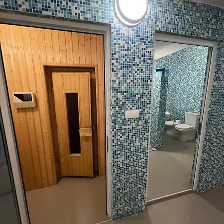 ベッド・アンド・ブレックファスト Resident Nota スコピエ